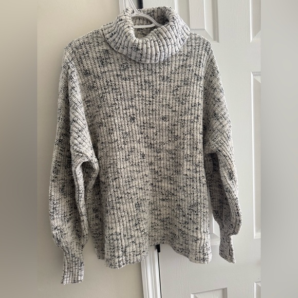 aerie Sweaters - Aerie Offline Oversized Cotton Turtleneck Chunky Knit Sweater XS Longsleeve